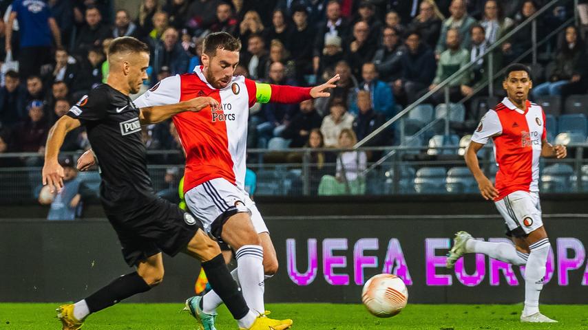 Feyenoord wacht lastige klus tegen Lazio door pijnlijke nederlaag bij Sturm Graz