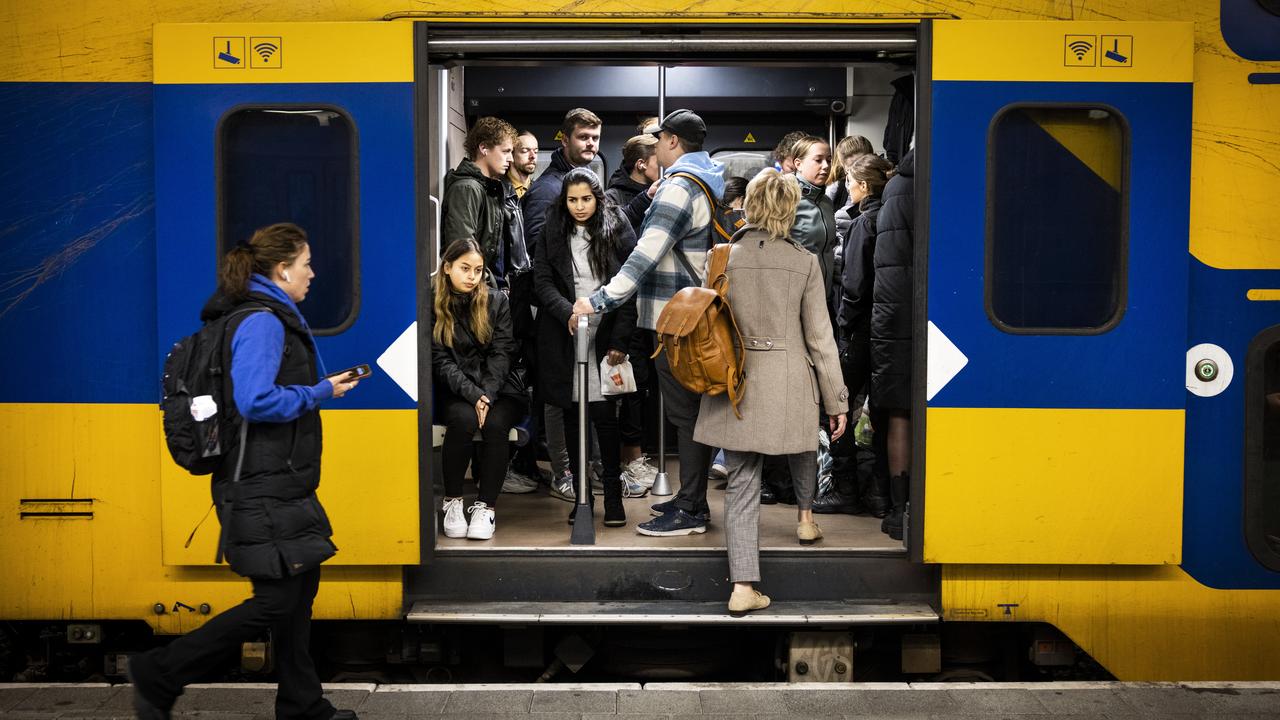 NS-conducteurs machteloos in stampvolle treinen: 'We worden totaal niet gehoord'