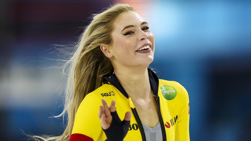 Schouten triomfeert ook op 5.000 meter, Leerdam oppermachtig op 1.000 meter