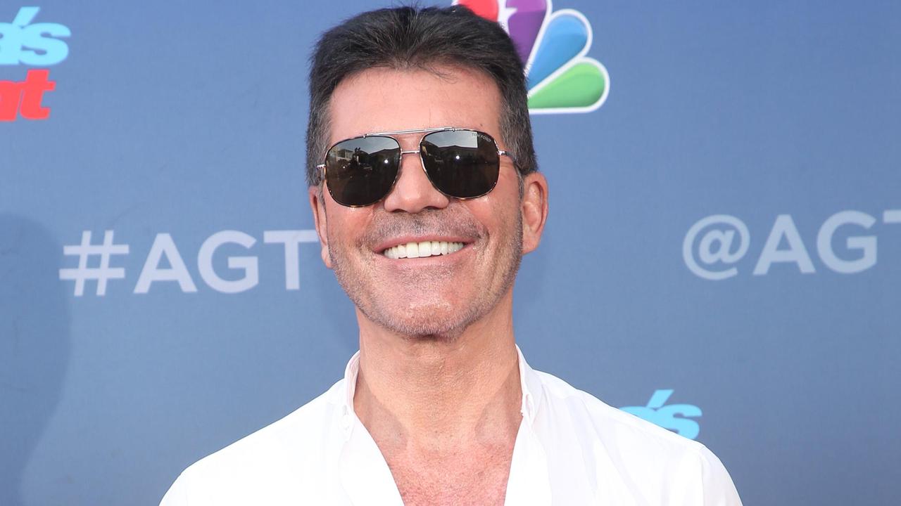 Simon Cowell dronk alcohol en rookte al op achtjarige leeftijd