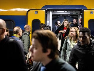 EU en vervoerders knagen aan bijna-monopolie NS op het spoor