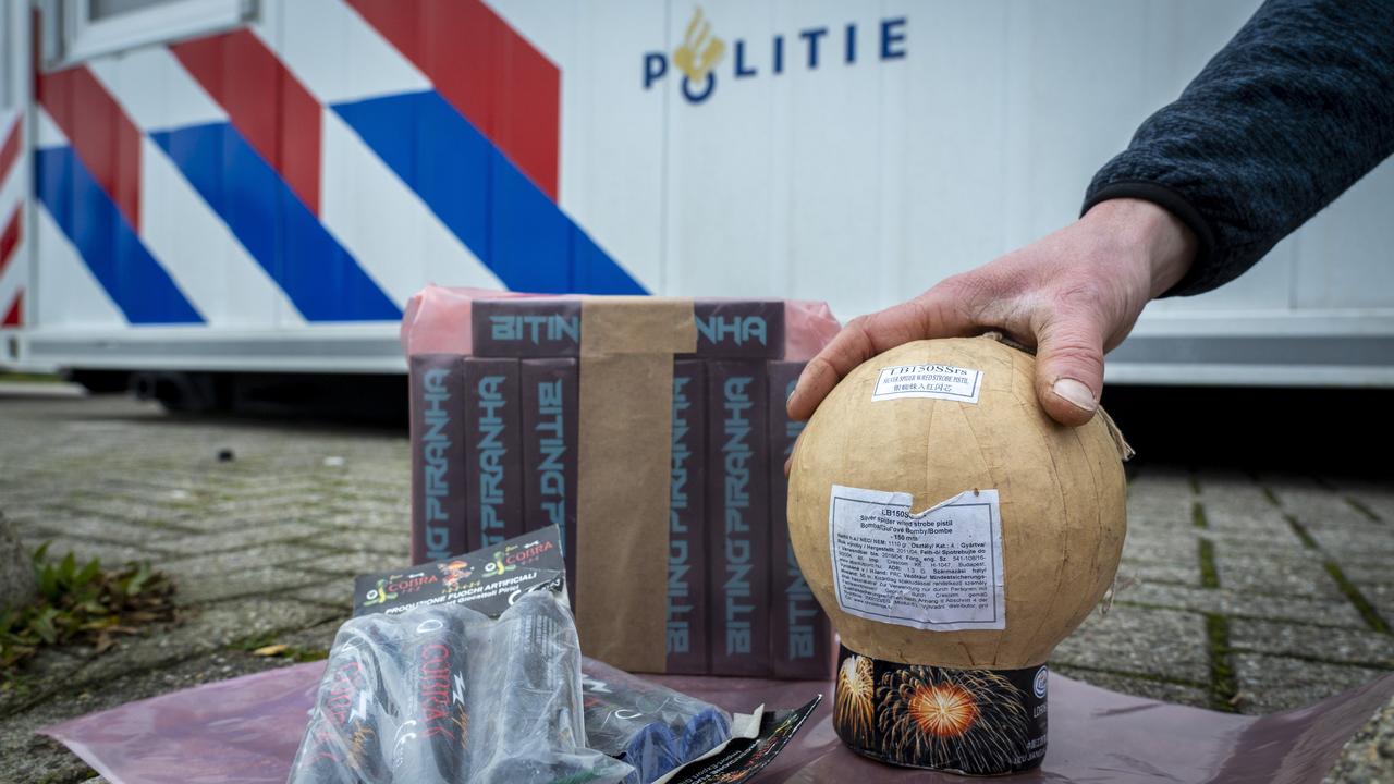 Klantenlijst leidt politie naar grote hoeveelheden illegaal vuurwerk