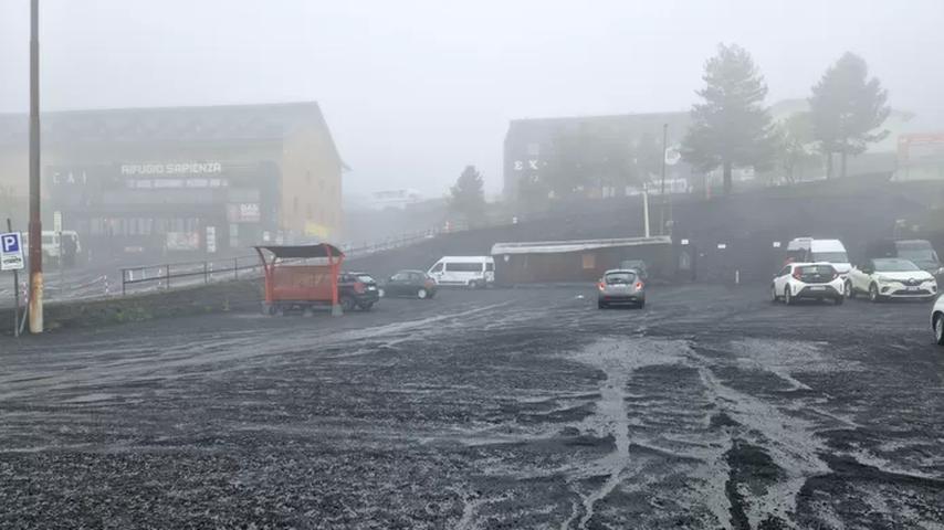 De Etna is in een voortdurende uitbarstingsfase.