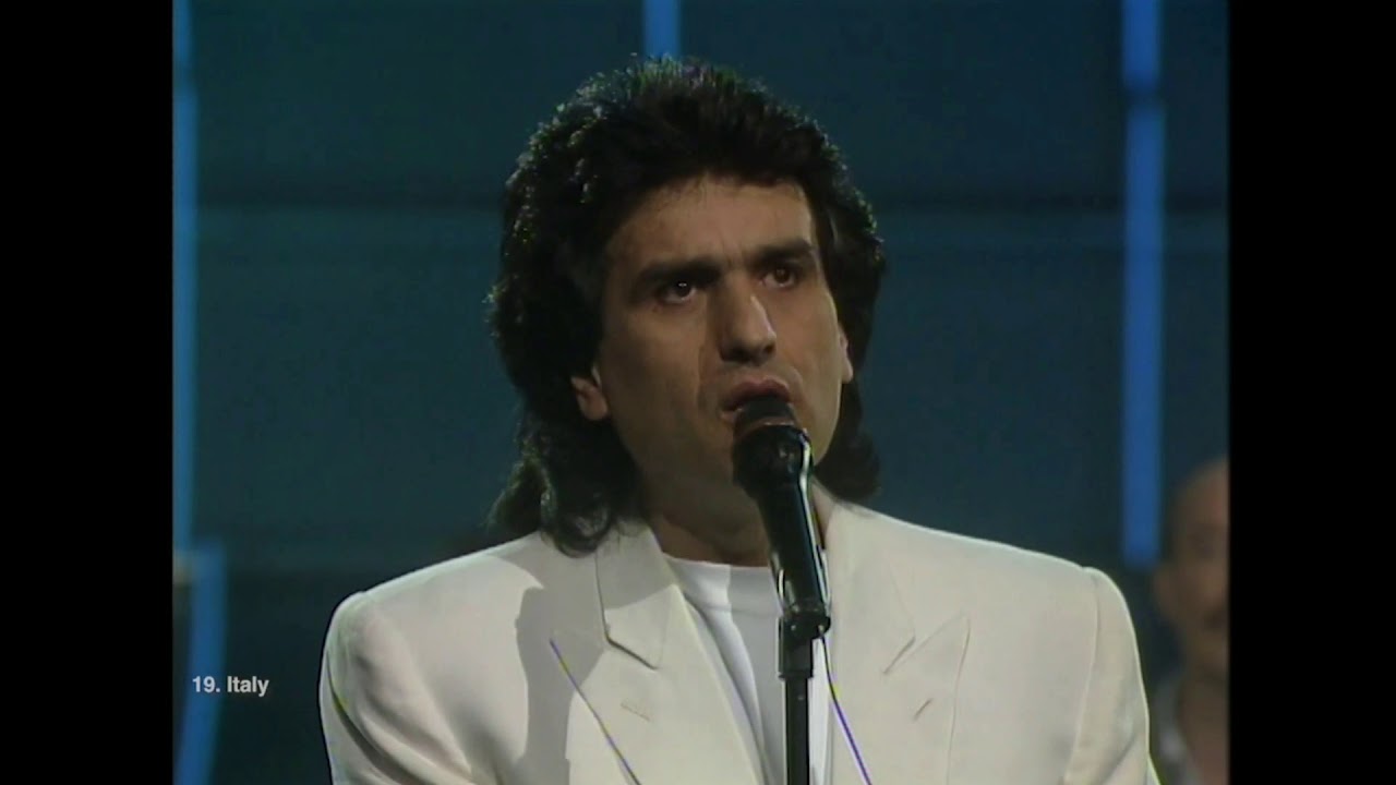 Italiaanse zanger Toto Cutugno (80), winnaar van het Songfestival, is overleden