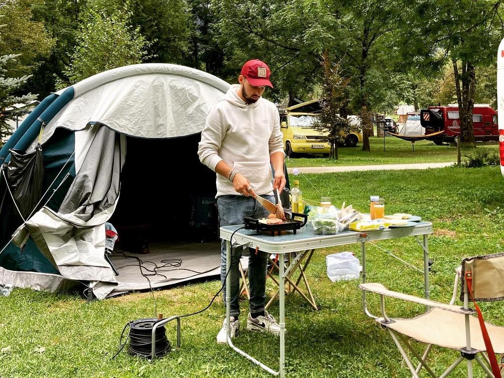 Nederlandse toeristen in noodweer in Slovenië: 'Hij beseftte dat de camping de grootste schade opliep'