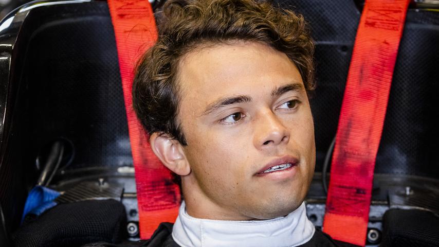 Nyck de Vries trekt bezoekers naar Assen, maar spreekt niet over zijn Formule 1-ontslag