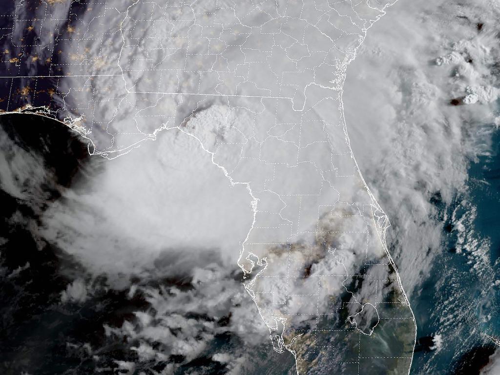 Orkaan Idalia veroorzaakt stroomuitval in Florida, meer dan 130.000 huishoudens getroffen