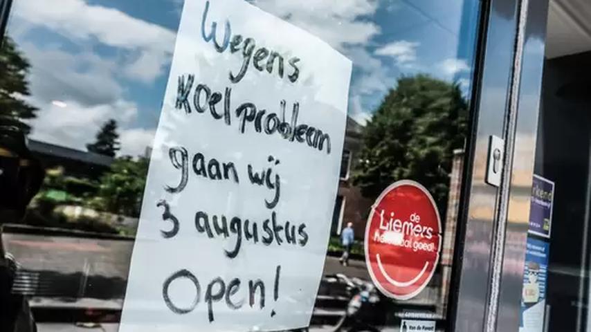 Slager schrikt zich dood bij het openen van de koelcel