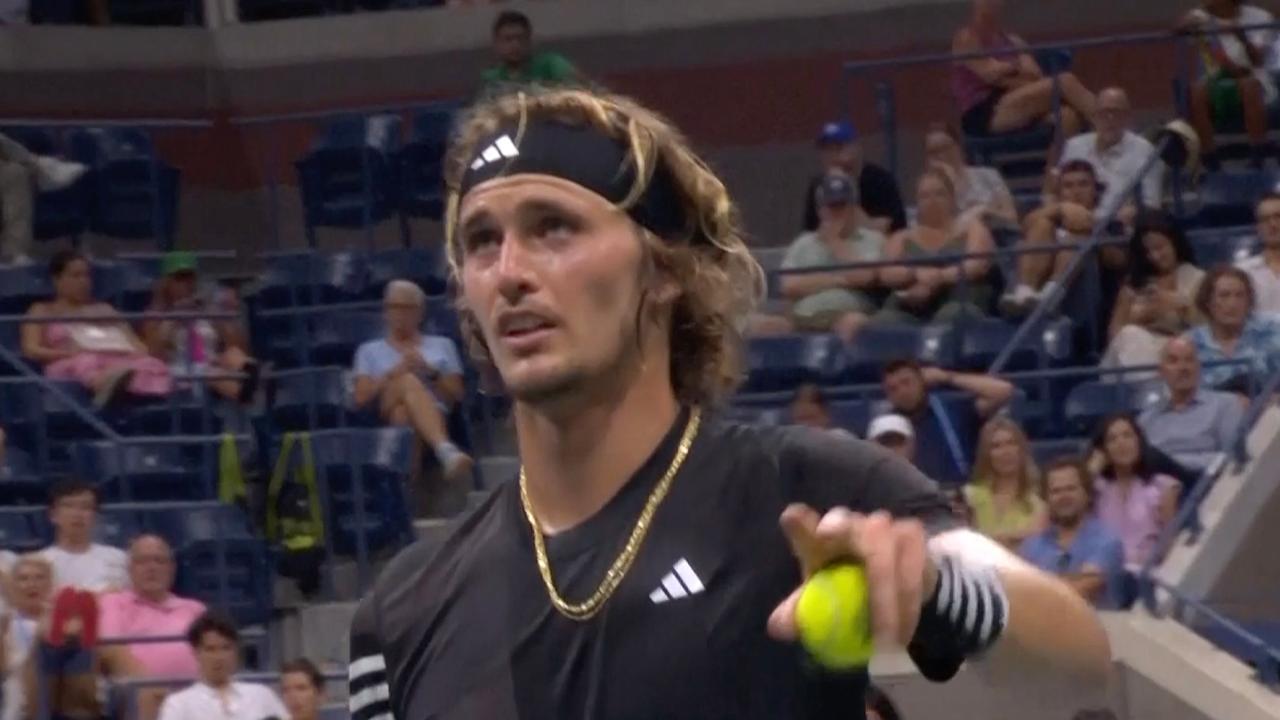 Alexander Zverev neemt maatregelen na 'Hitler-leus' en laat toeschouwer uit stadion verwijderen