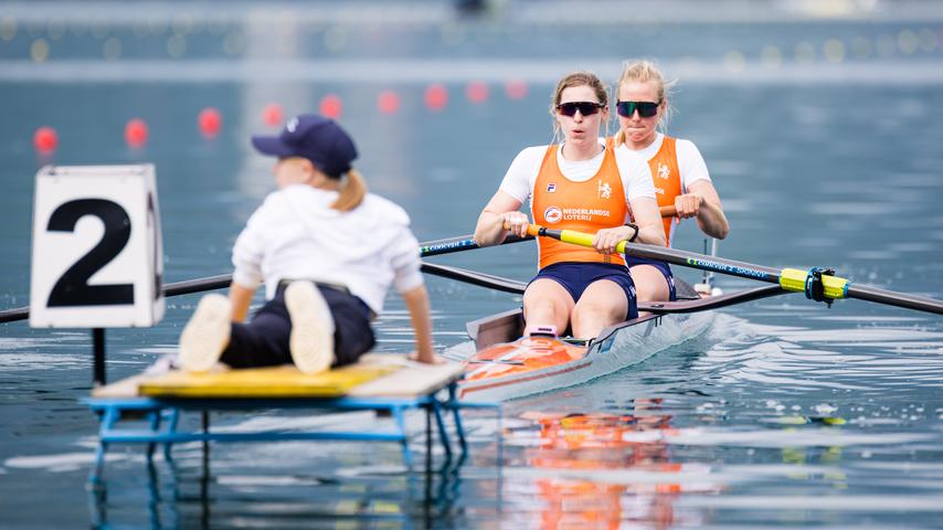 Clevering en Meester winnen wereldtitel bij WK roeien in tweezonder