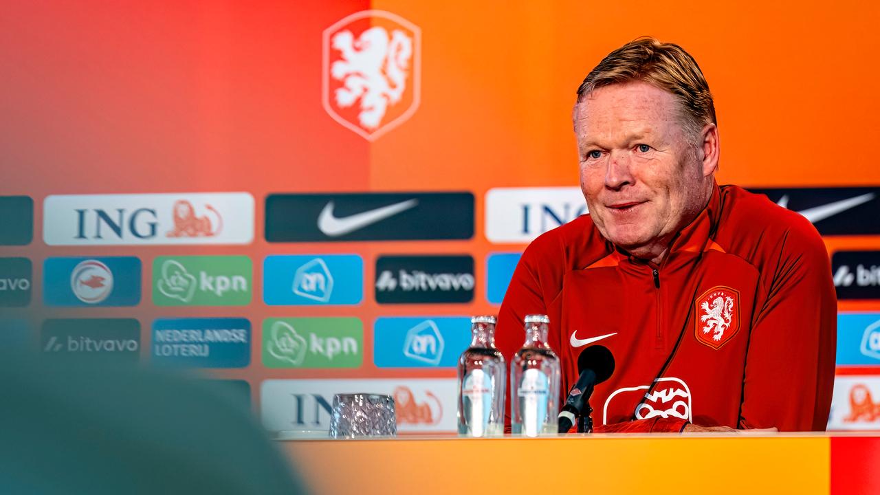 Koeman spreekt met spelers en streeft naar verandering bij Oranje