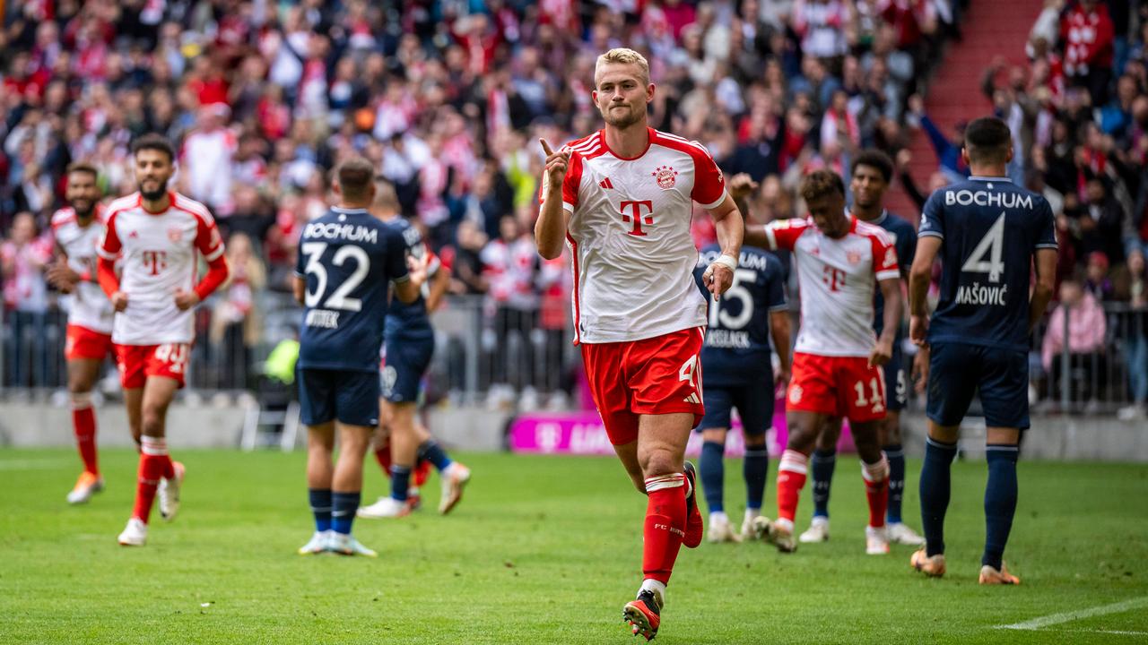 Matthijs de Ligt scoort, maar raakt geblesseerd in zevenklapper tegen Bayern MÃ¼nchen