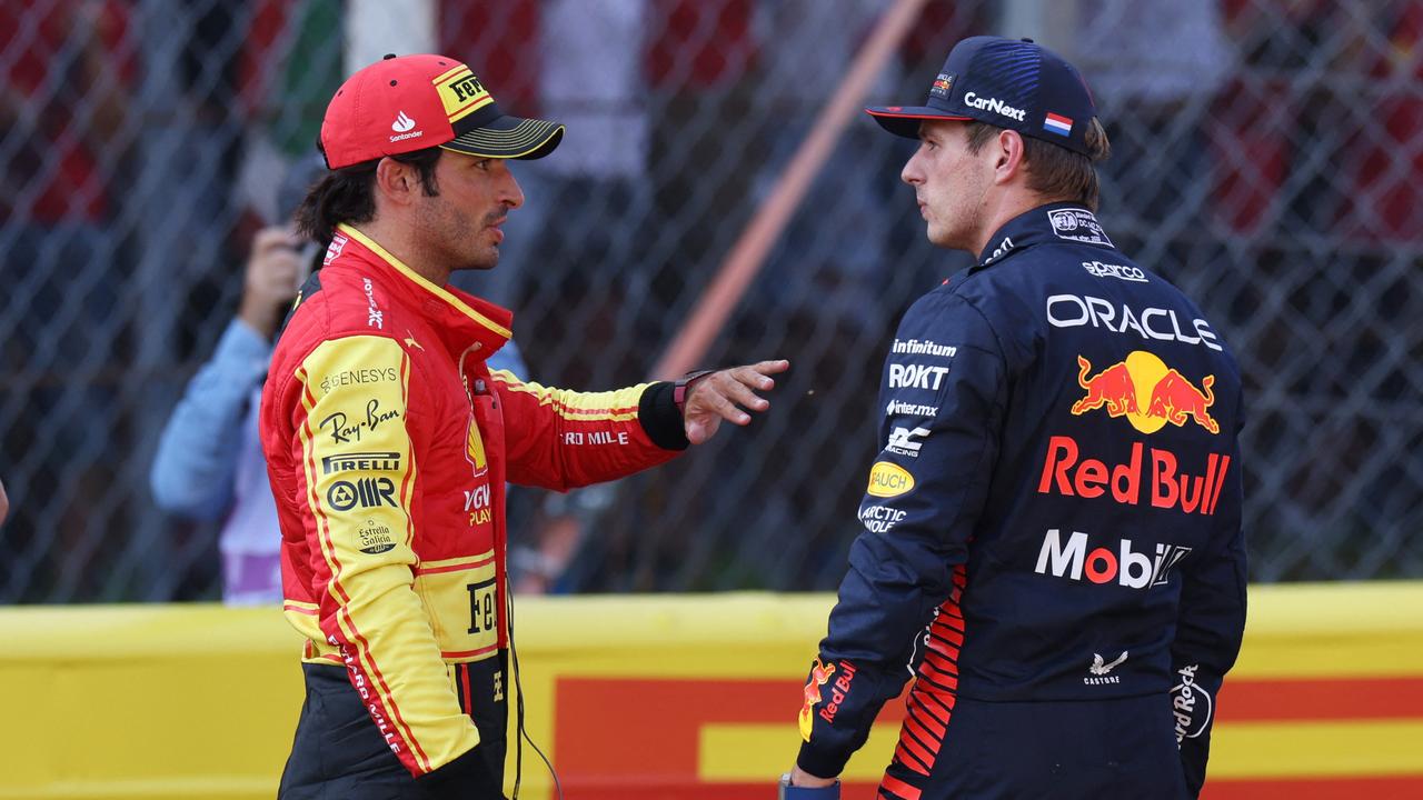 Max Verstappen kan Lewis Hamilton niet verslaan met woorden: 'Misschien is hij een beetje jaloers'