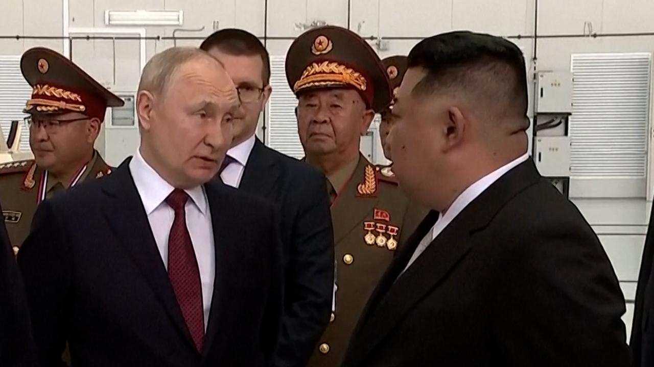 Russische President Vladimir Poetin verheerlijkt Noord-Koreaanse Leider Kim Jong-un tijdens Havensteden Aanval