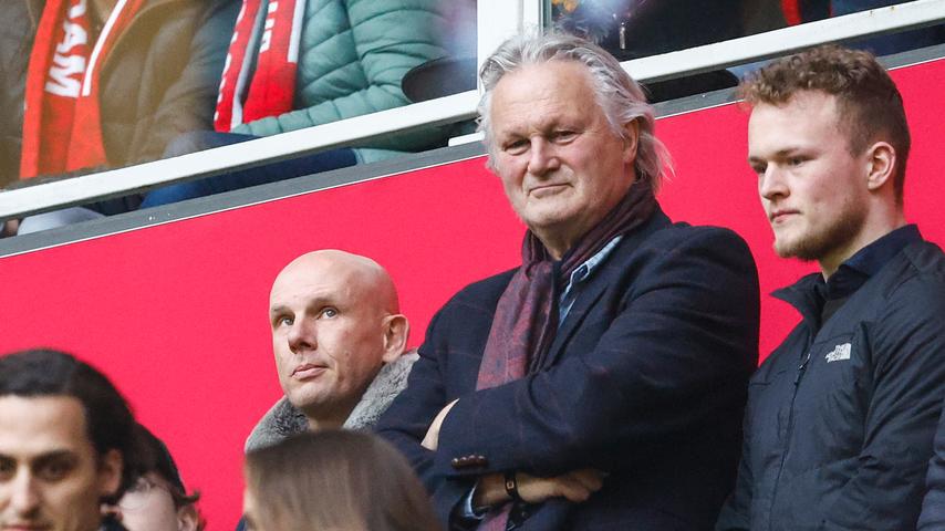 Rvc-voorzitter Eringa: "Vertrek bij Ajax is geen oplossing"