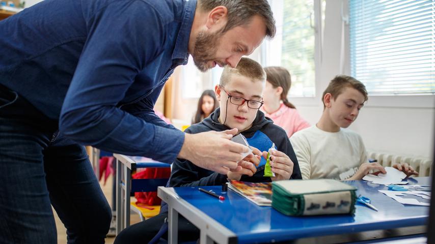 Vervoersproblemen bij Speciaal Onderwijs: Te Laat of Zelfs Vergeten