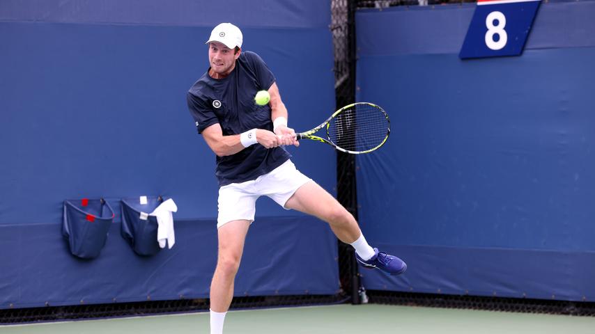 Antwerpse Tennissers Verrast door Gebrek aan Beveiliging: 'Dit is Buitengewoon'