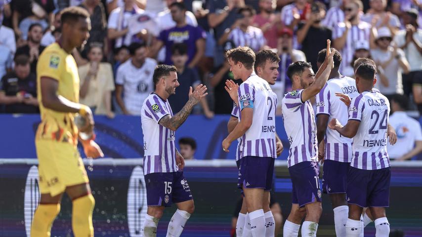 Atalanta komt niet verder dan een gelijkspel tegen Juventus, Dallinga scoort bij overwinning Toulouse