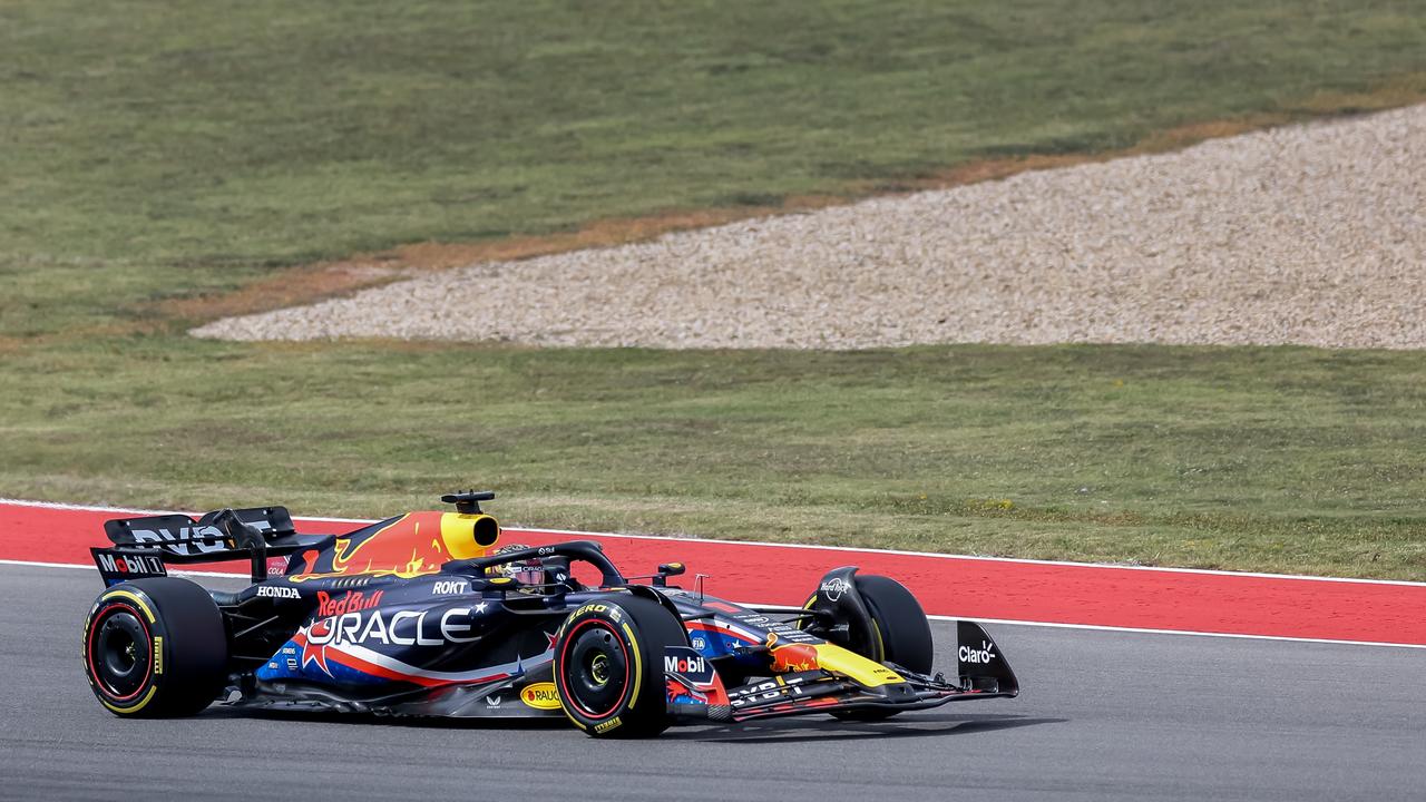 Max Verstappen wint sprintrace in Austin, Lewis Hamilton tweede, Charles Leclerc derde