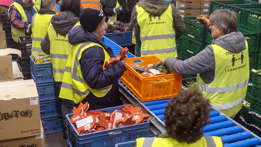 Wat staat er in de verkiezingsprogramma's over bestaanszekerheid?