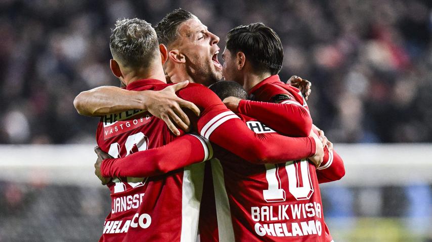 Antwerp wint door doelpunt van Janssen, AC Milan verliest van Udinese