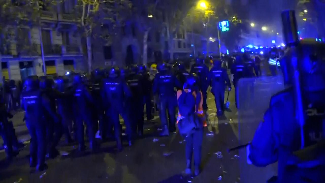 Groot protest in Madrid tegen amnestie voor Catalaanse separatisten door Spaanse premier SÃ¡nchez