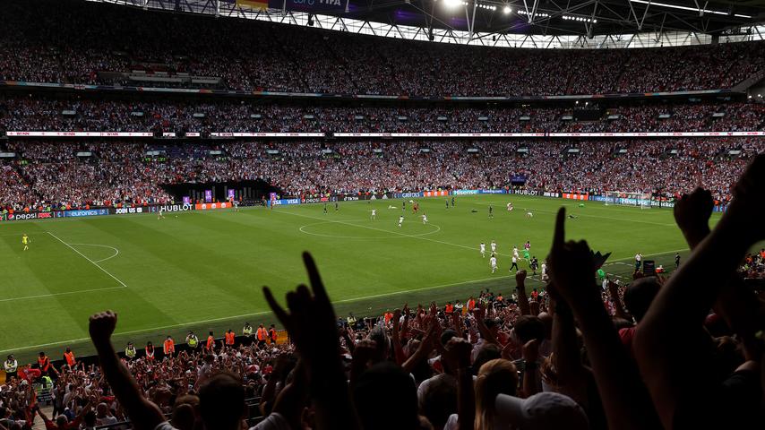 Oranjevrouwen vertellen over Wembley-ervaring: 'Luciferdoosje met stukje gras meegenomen'