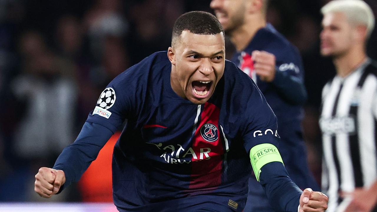 UEFA staakt gebruik van VAR na omstreden penalty voor PSG in Champions League-duel