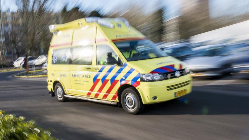 Drie gewonden na aanrijding in Gronings Oldehove, waarvan één overleden