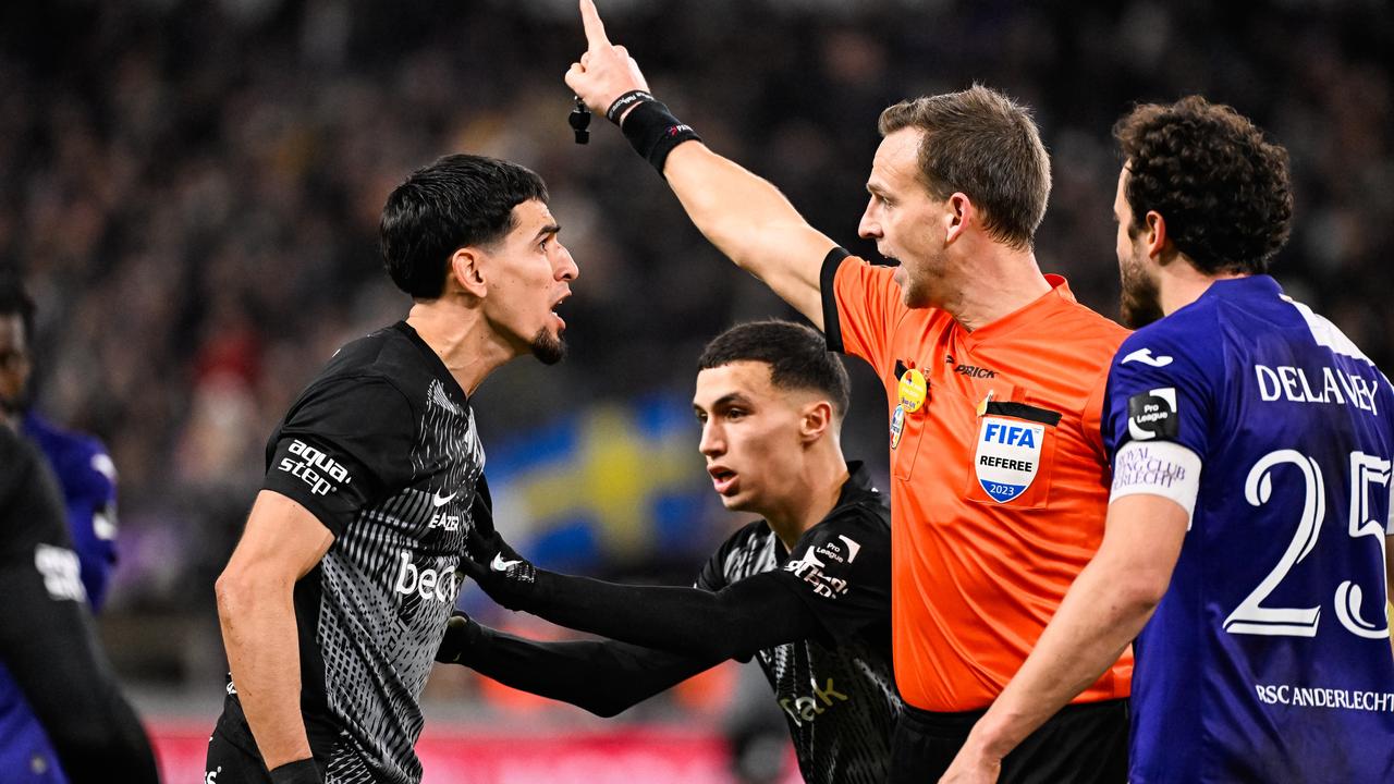 Anderlecht-Genk wordt niet overgespeeld ondanks arbitrale fout