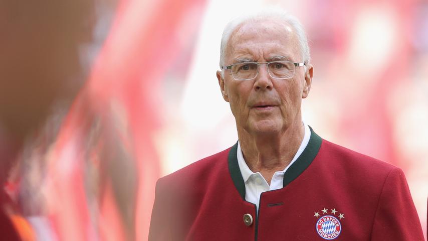 Franz Beckenbauer, de Kaiser van het Voetbal, was een van de eerste wereldberoemde voetballers.