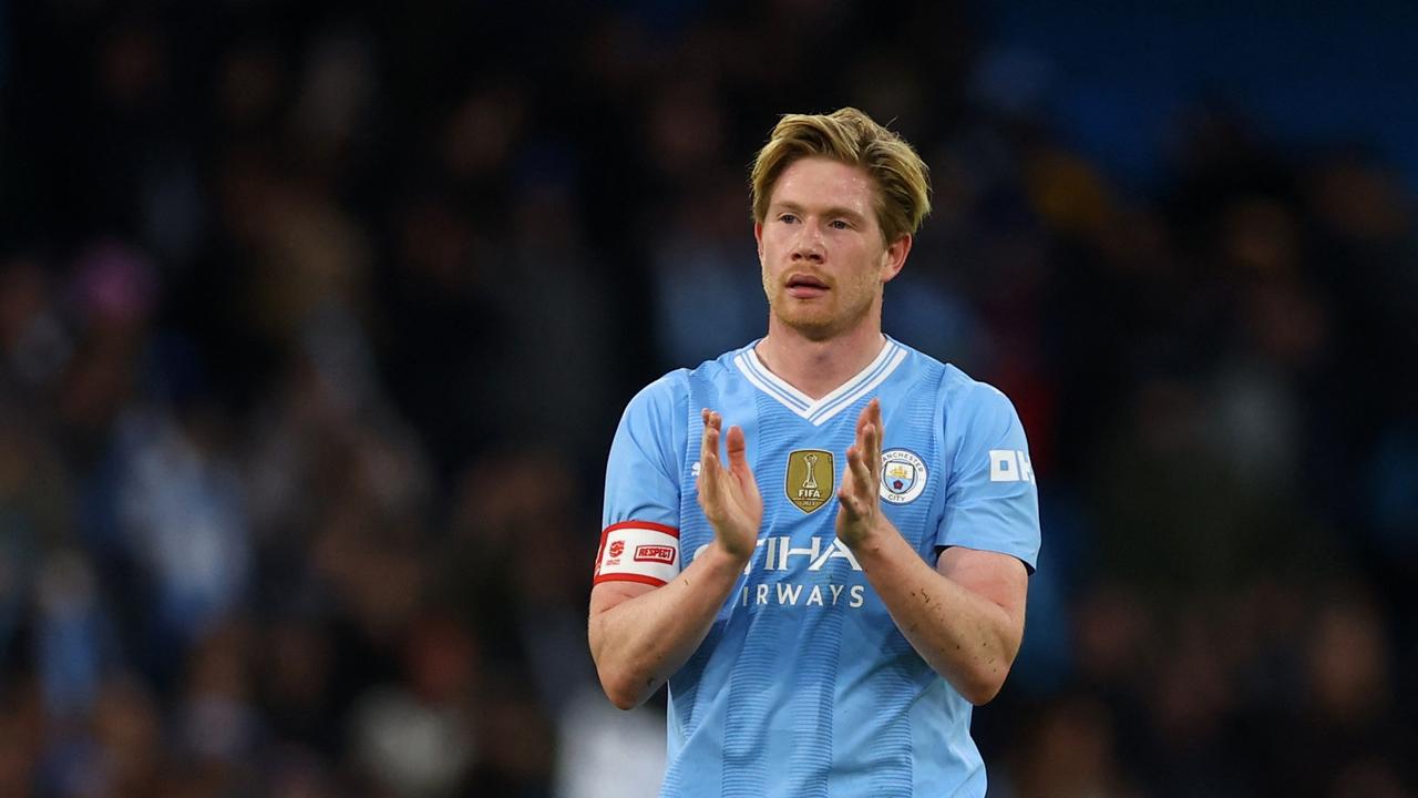 Kevin De Bruyne helpt Manchester City aan FA Cup-zege met assist en wereldgoal Leeds-spits