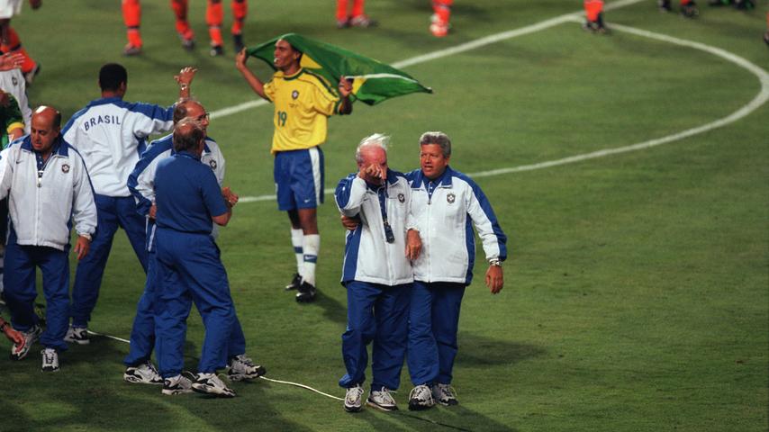 MÃ¡rio Zagallo, Braziliaanse voetballegende en viervoudig WK-winnaar, is overleden